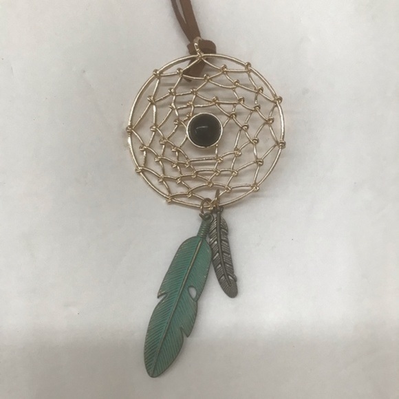 🔥3/$15🔥 Dreamcatcher feathers necklace - Picture 2 of 3